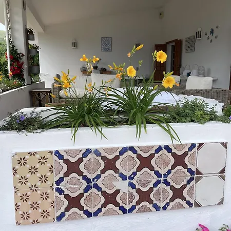 Mare Tra Cielo E Mare * ガエータ