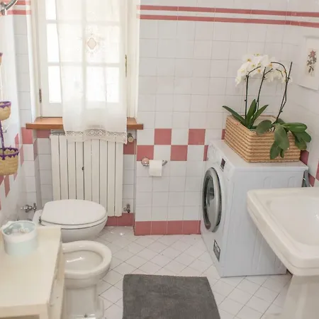 Mare Tra Cielo E Mare *