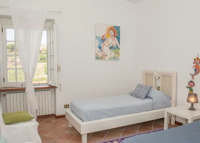 Mare Tra Cielo E Mare * Gaeta